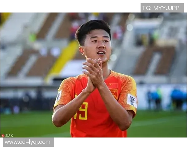 中国足球全力出击迎战韩国队力争在亚洲赛场再创辉煌